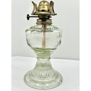 Clear Glass An Qing China Kerosene Oil Lamp - No Chimney